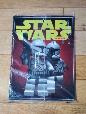 Star Wars Insider Magazine - LEGO Clone Troopers Cover (Red, Yellow, Black)